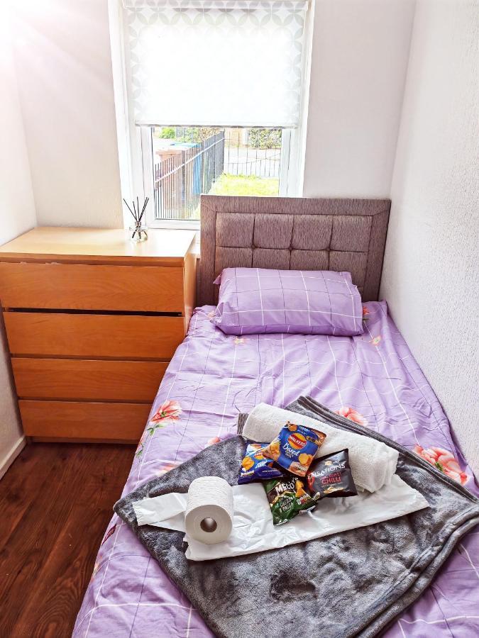 Holiday Home Manchester Eksteriør billede